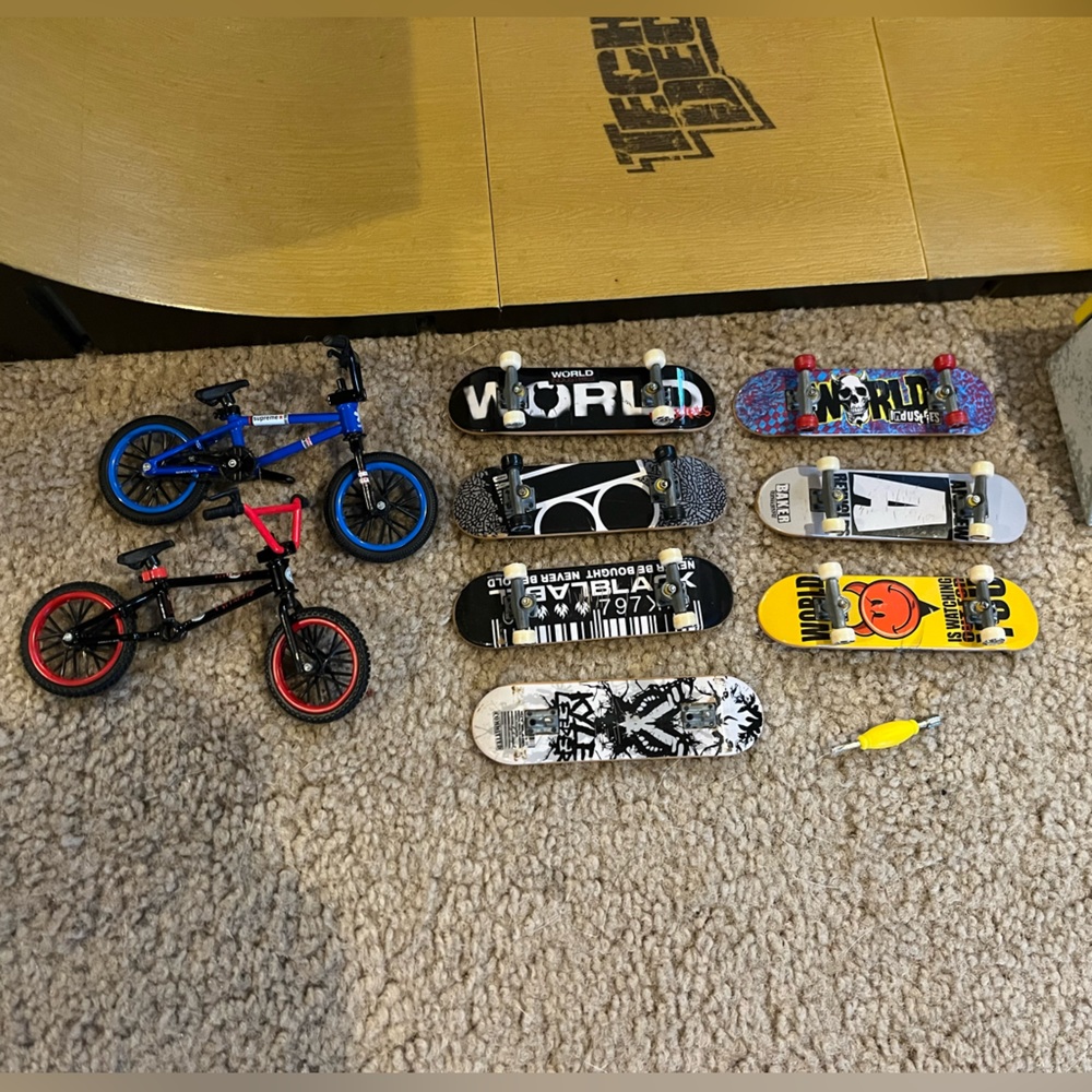 Tech Deck Bundle - Picture 2 of 4